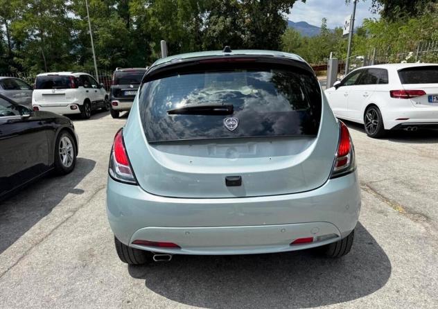 Lancia Ypsilon 1.2 69 CV 5 porte GPL Ecochic - Foto 6