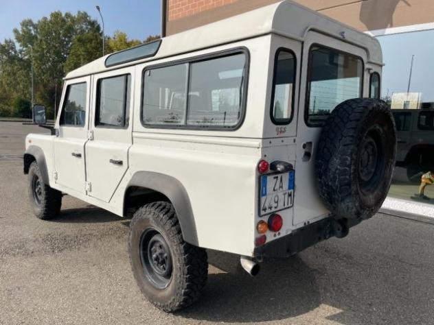 LAND ROVER Defender Defender 110 2.5 Td5 cat S.W. SE rif. 22641688 - Foto 10