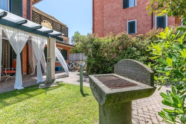 BIFAMILIARE di 6 vani e di 97 mq (PIETRASANTA) rif. MP990 - Foto 4
