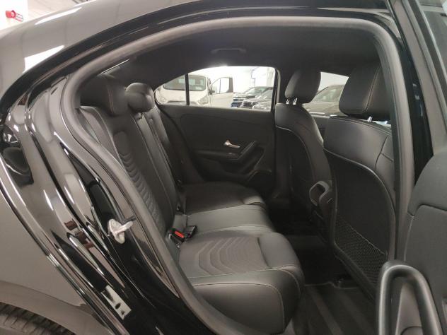 Mercedes-Benz Classe A A180d 116cv Sedan auto Camera+Sensori Pelle/Tessuto - Foto 7