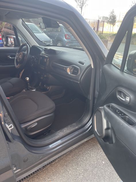 Vendo JEEP RENEGADE 1,6 MJT Diesel 130 CV Allestimento Limited - Foto 9