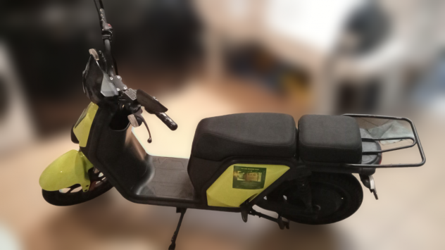 Keeway E-Z1 usato senza batterie a 300 euro