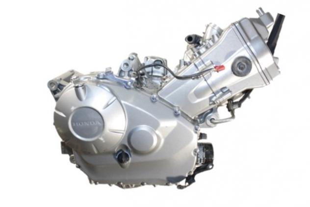 MOTORE RC61E HONDA NC 700 X 2012 - 2013 ENGINE COVER LATERALE CON GRAFFI