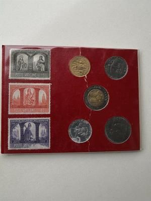 Numismatica e filatelia Città del Vaticano anni '80. - Foto 2