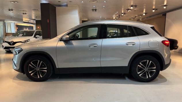 MERCEDES-BENZ GLA 180d Advanced - 2024 - Foto 7