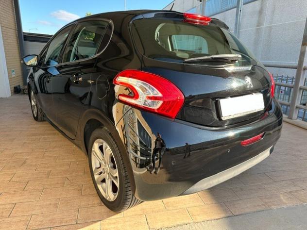 Peugeot 208 1.6 e-HDi 92 CV Stop&Start 5 porte Allure - Foto 6
