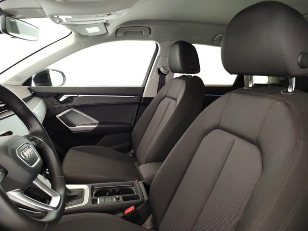 Audi Q3 2.0 35 TDI S Tronic Business Advanced - Foto 8