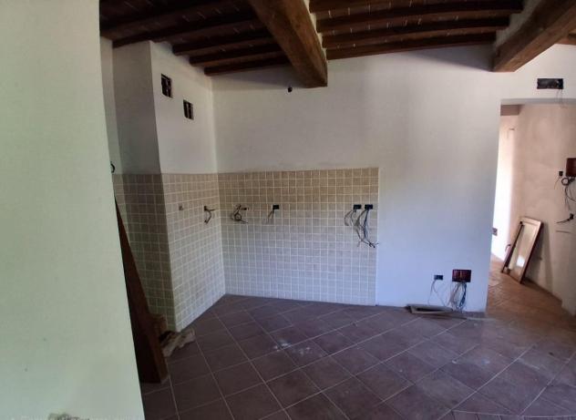 Appartamento in vendita a Colle di Compito - Capannori 75 mq Rif: 1410431