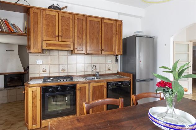 Casa a Mandello del Lario: Ampi Spazi e Prezzo Competitivo 129 - Foto 6