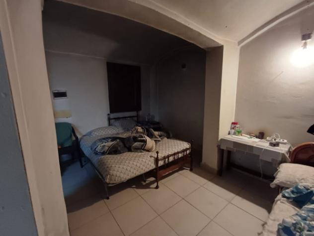 Casa indipendente di 100 m² con 5 locali e box auto in vendita a Novi di Modena - Foto 3