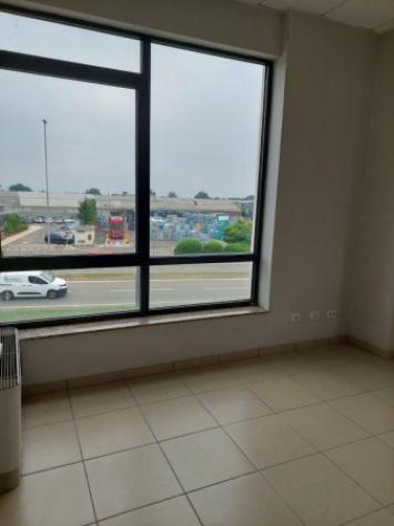 Immobile di 365 m² con 2 locali in vendita a Fiorano Modenese