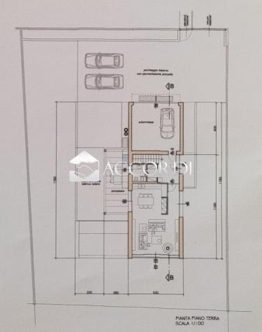 VILLA di 4 vani e di 250 mq (SUSEGANA) rif. AM43_4 - Foto 17