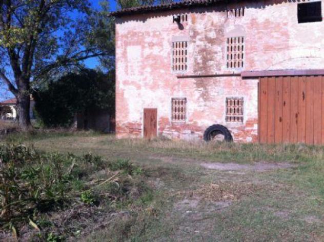 Rustico / Casale di 3771 m² con più di 5 locali in vendita a Soliera - Foto 3