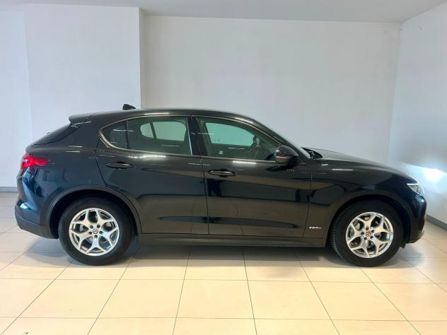 Alfa Romeo Stelvio 2.2 Turbodiesel 190 CV AT8 Q4 Business - Foto 6