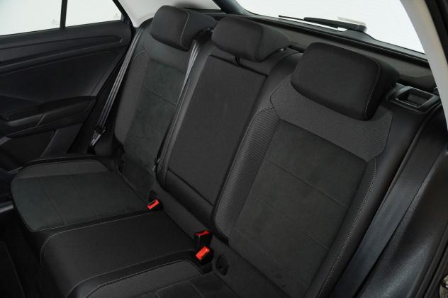 Volkswagen T-Roc 1.0 TSI Style 110CV - Foto 9