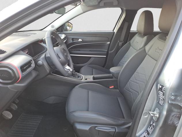 Jeep Avenger 1.2 Turbo 100 CV Summit - Foto 10