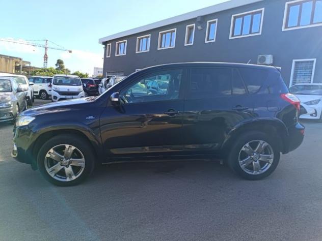TOYOTA RAV 4 RAV4 Crossover 2.2 D-Cat A/T 150 CV Executive rif. 23411665 - Foto 4