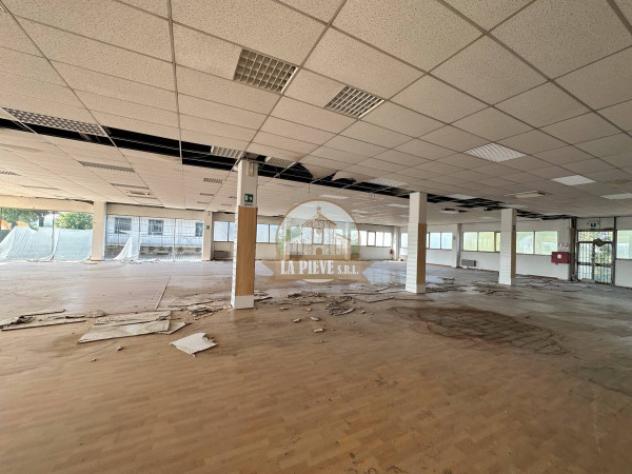 Immobile di 1600 m² con 3 locali in affitto a Tortona - Foto 11