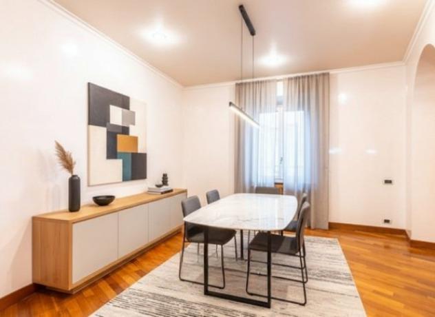 Appartamento di 220 m² con 5 locali in vendita a Milano - Foto 2