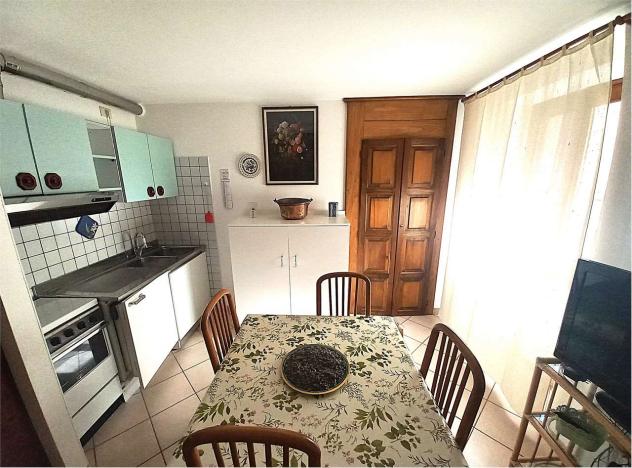 V000545 - SPLENDIDA CASA RISTRUTTURATA - DUE APPARTAMENTI E CORTILE - Foto 20