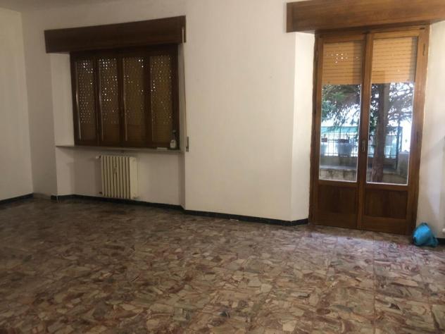 Bilocale in affitto a Ancona - Foto 6