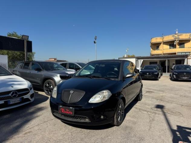 LANCIA Ypsilon 1.4 16V Sport MomoDesign Automatica rif. 24238363 - Foto 3