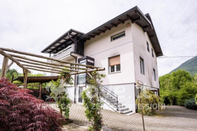 Villa di 300 m² con più di 5 locali e box auto in vendita a Rancio Valcuvia - Foto 13
