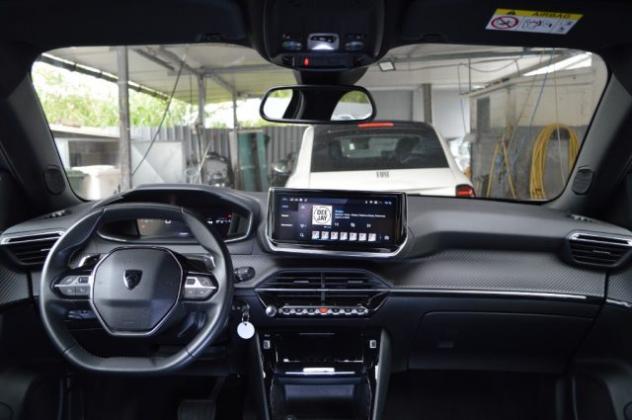 PEUGEOT 2008 1.2 PureTech 130 S&S EAT8 Allure rif. 24046889 - Foto 7