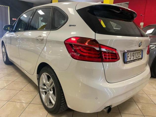 BMW 225 xe Active Tourer iPerformance aut.*LED/NAVI/PDC rif. 23811880 - Foto 4