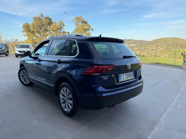 Volkswagen Tiguan 2.0 TDI SCR DSG 4MOTION Business BMT - Foto 3