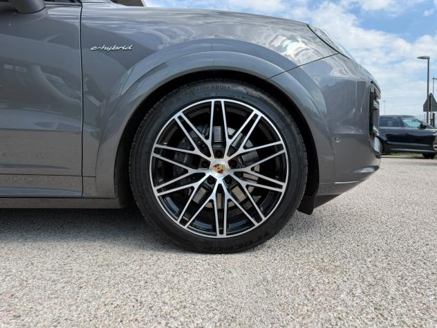 Porsche Cayenne Coupè 3.0 V6 E-Hybrid - Foto 9