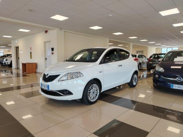 LANCIA Ypsilon 3ª serie Ypsilon 1.3 MJT 16V 95 CV 5 porte S&S Gold - Foto 3