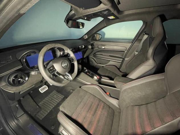 ALFA ROMEO Junior 1.2 Hybrid 145cv Speciale + Sabelt + Led Matrix rif. 23750121 - Foto 8