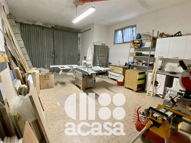 CAPANNONE COMMERCIALE CON ABITAZIONE - Foto 14