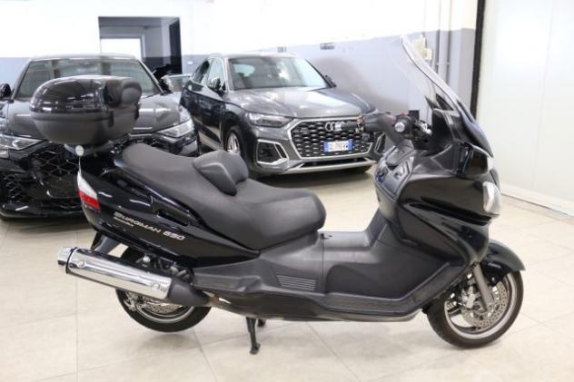 SUZUKI Burgman 650 EXECUTIVE rif. 24043240 - Foto 9