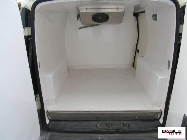 FIAT - Doblò - 1.9 MJ Active FRIGO - Foto 10