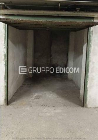 Magazzini e locali di deposito di 10 mq in vendita a Terni - Rif. 4550288