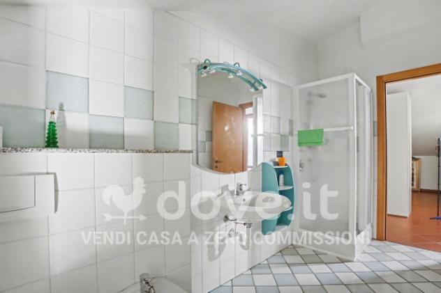 Villa di 350 m² con più di 5 locali e box auto in vendita a Varese - Foto 13