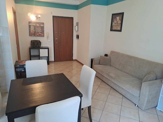 Vespri Siciliani, ampio, ristrutturato, arredato, balcone, box - Foto 3