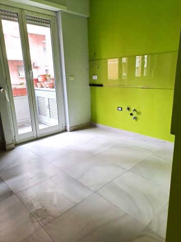 Bilocale appena ristrutturato zona Marconi