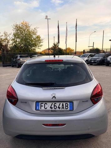 PEUGEOT 208 1° serie BlueHDi 75 5 porte Active rif. 24179554 - Foto 5