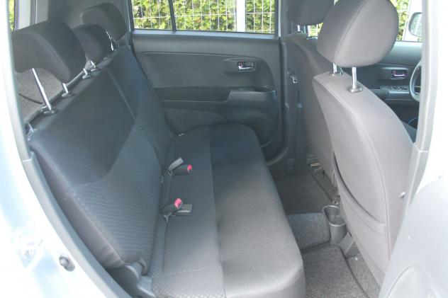 Daihatsu Materia Materia 1.5 Hiro - Foto 10