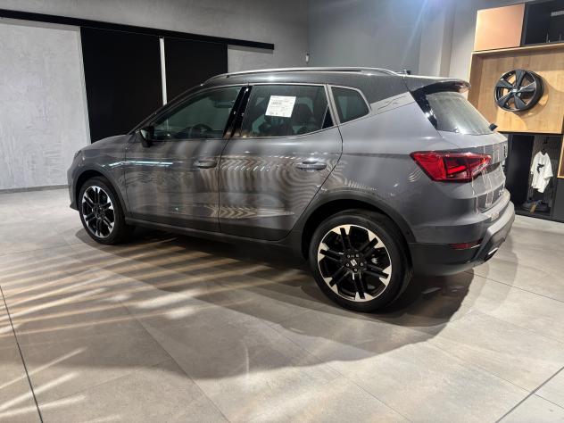 SEAT Arona Arona 1.0 ecotsi Black Edition 115cv Vision e Keyless Pack - Foto 7