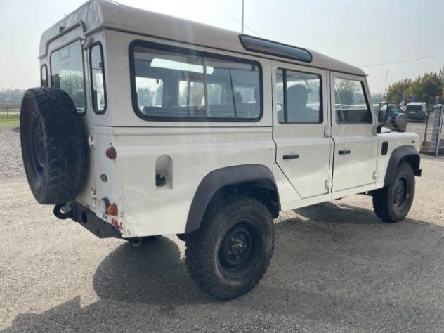 LAND ROVER Defender Defender 110 2.5 Td5 cat S.W. SE rif. 22641688 - Foto 8