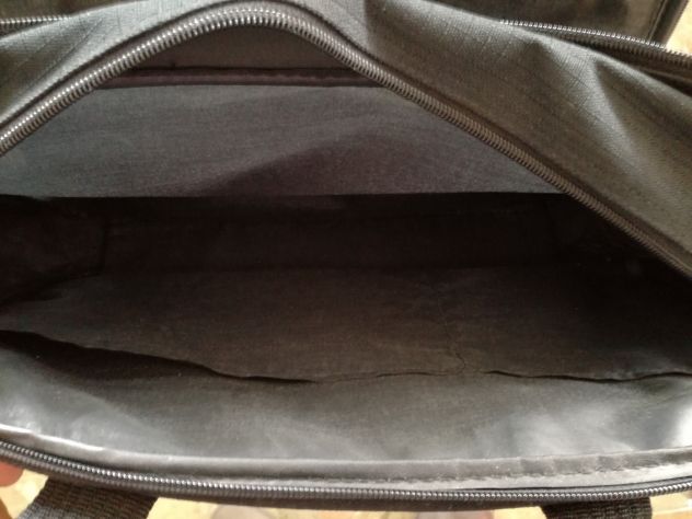 BORSA DOCUMENTI BENETTON - Foto 3