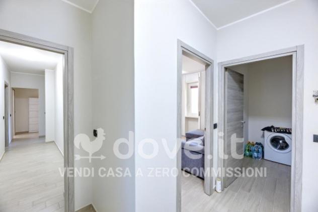 Appartamento di 90 m² con 3 locali e box auto in vendita a Luino - Foto 16