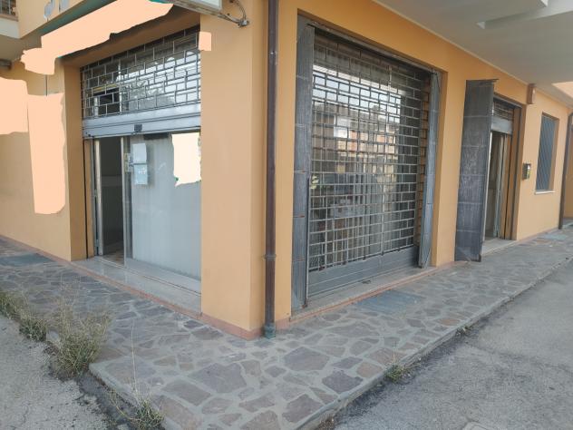 3 Vetrine in vendita a Santarcangelo di Romagna
