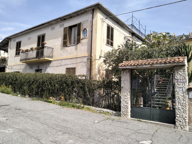 appartamento indipendente a circa 300 metri dal mare - Foto 2