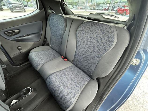 Lancia Ypsilon 1.0 FireFly Hybrid Silver 5p PROMO - Foto 9