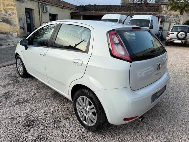 Fiat Punto 1.3 MJT II 75 CV 5 porte Lounge - Foto 7